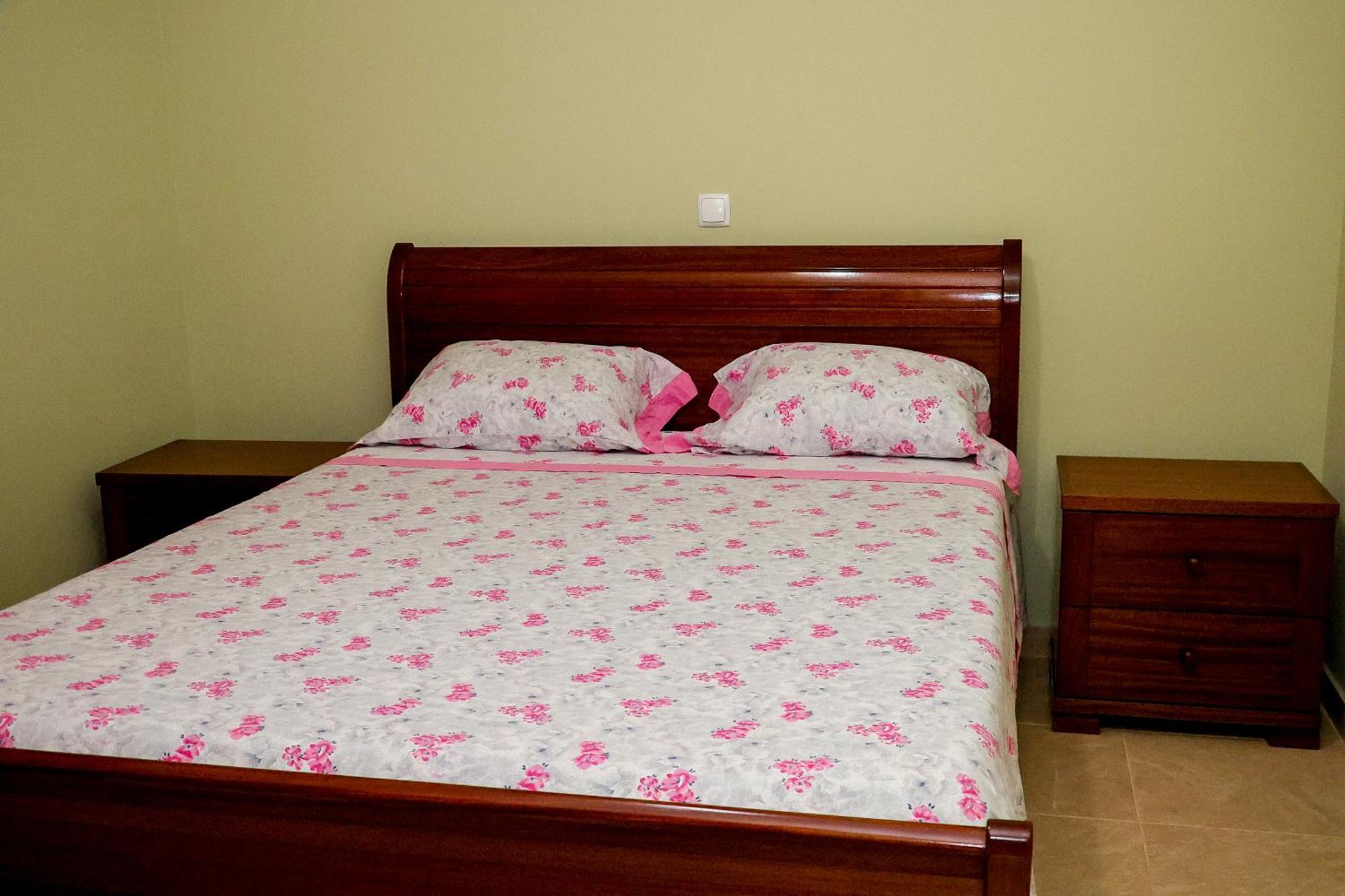 Fadias Quartos - Rooms Ribeira Grande المظهر الخارجي الصورة